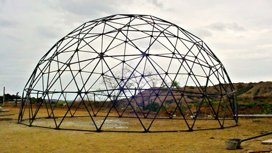 Domo metálico fabricado por Metaltec Neiva